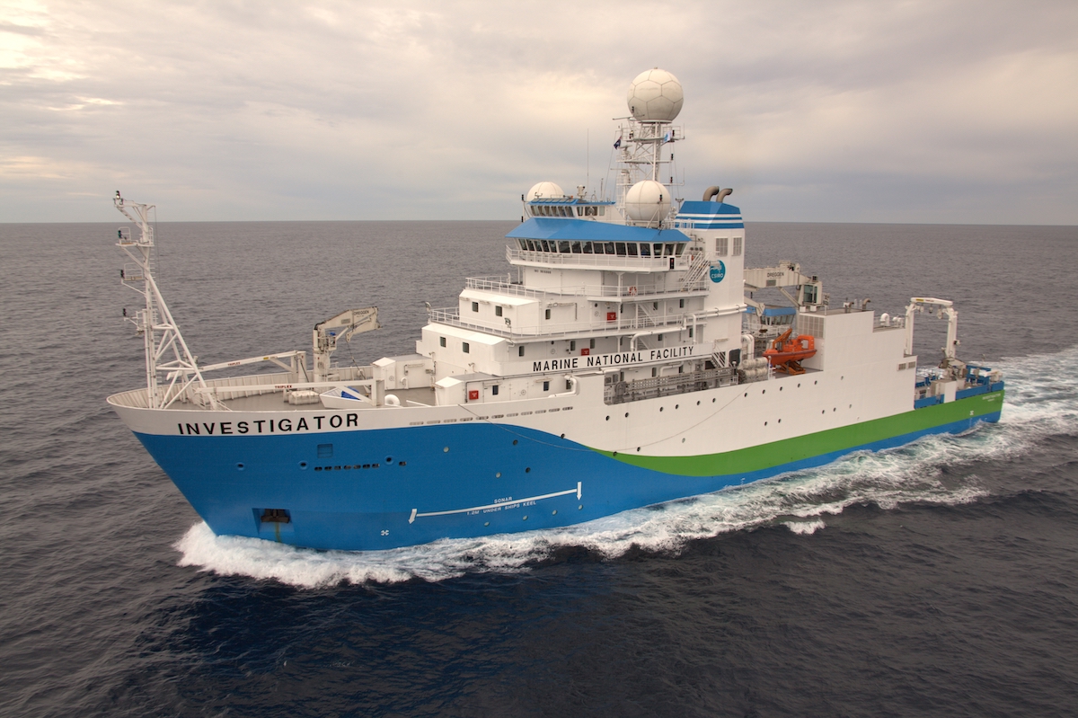 A voyage on RV Investigator – Training observers of the deep ocean